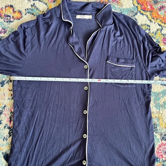UGG Long Sleeve Pajama Sleep Top Size Medium - Picture 6 of 8